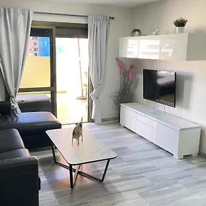 Seaside Haven: Central With Terrace Apartment